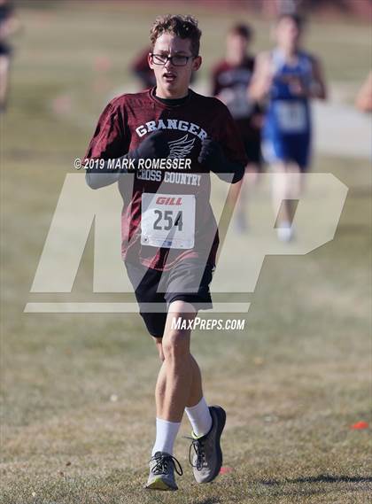 Thumbnail 3 in UHSAA 6A District Championships photogallery.