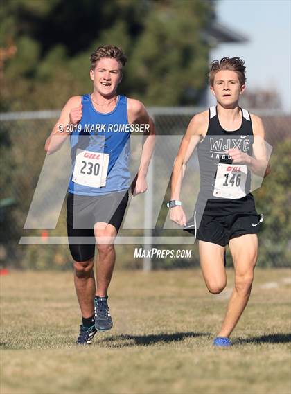 Thumbnail 2 in UHSAA 6A District Championships photogallery.