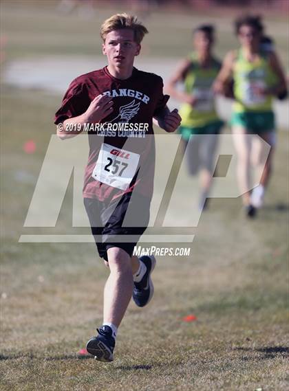 Thumbnail 1 in UHSAA 6A District Championships photogallery.