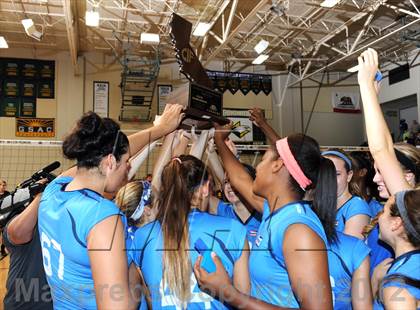 Thumbnail 2 in Marymount vs. St. Francis (CIF State D1 Final) photogallery.