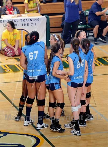 Thumbnail 3 in Marymount vs. St. Francis (CIF State D1 Final) photogallery.