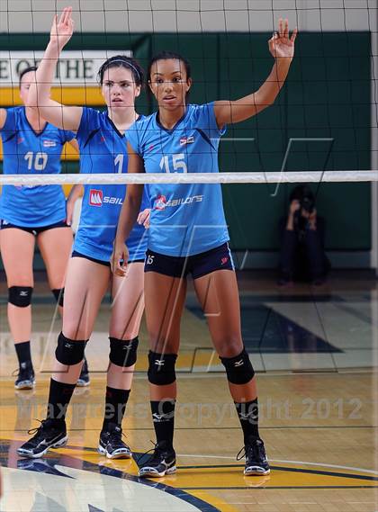 Thumbnail 1 in Marymount vs. St. Francis (CIF State D1 Final) photogallery.