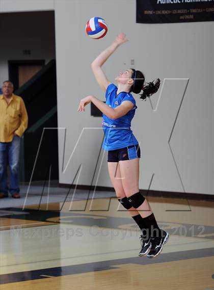 Thumbnail 1 in Marymount vs. St. Francis (CIF State D1 Final) photogallery.