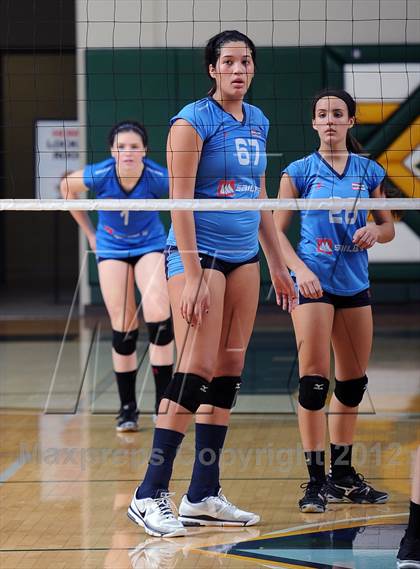 Thumbnail 3 in Marymount vs. St. Francis (CIF State D1 Final) photogallery.