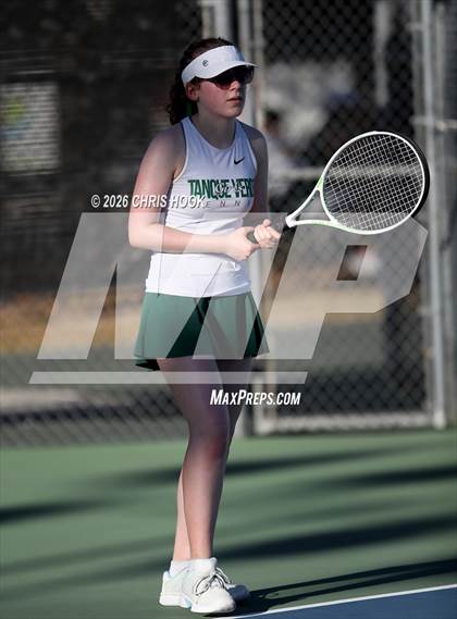 Thumbnail 2 in Tanque Verde @ Salpointe Catholic photogallery.