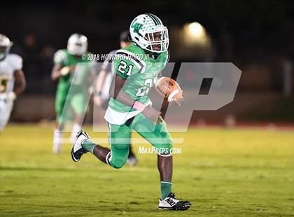 Thumbnail 2 in Benbrook @ Lake Worth photogallery.