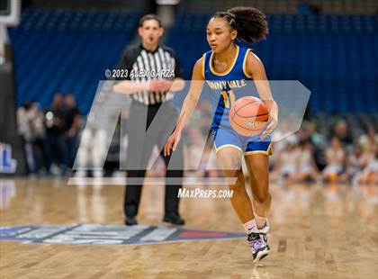 Thumbnail 2 in La Vega vs Sunnyvale (UIL 5A Basketball State final) photogallery.