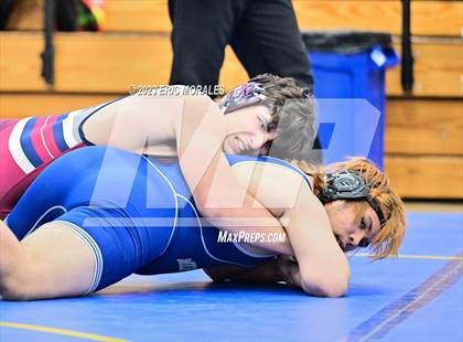 Thumbnail 2 in CIF SDS Division II Championship photogallery.