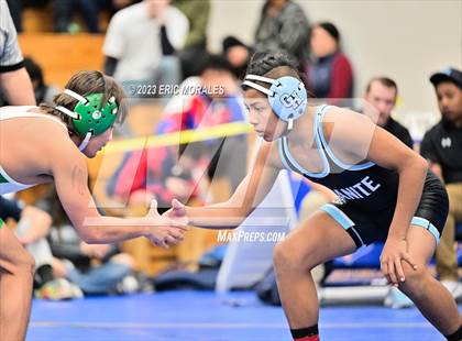 Thumbnail 2 in CIF SDS Division II Championship photogallery.