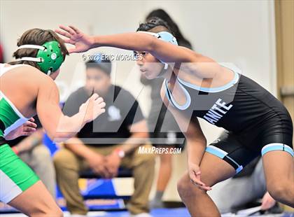 Thumbnail 1 in CIF SDS Division II Championship photogallery.
