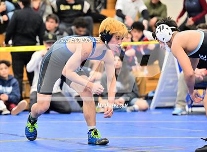 Thumbnail 2 in CIF SDS Division II Championship photogallery.