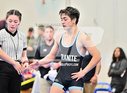 Thumbnail 3 in CIF SDS Division II Championship photogallery.