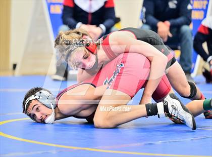 Thumbnail 3 in CIF SDS Division II Championship photogallery.