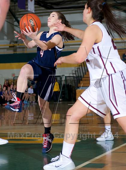 Thumbnail 1 in North Shore vs. Cold Spring Harbor (Section 8 Class A Final) photogallery.