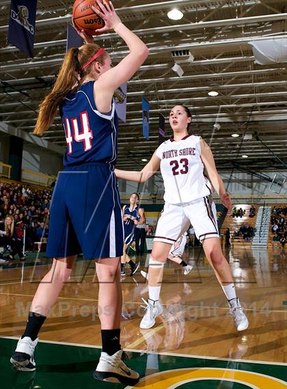 Thumbnail 3 in North Shore vs. Cold Spring Harbor (Section 8 Class A Final) photogallery.