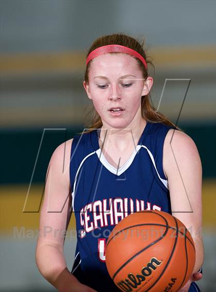 Thumbnail 2 in North Shore vs. Cold Spring Harbor (Section 8 Class A Final) photogallery.