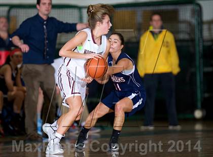 Thumbnail 1 in North Shore vs. Cold Spring Harbor (Section 8 Class A Final) photogallery.