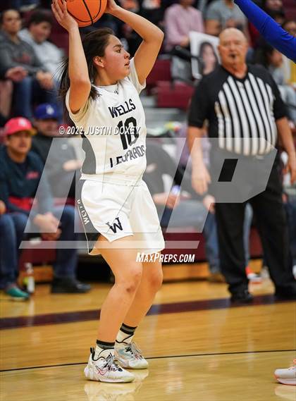 Thumbnail 3 in Wells vs. McDermitt (NIAA 1A East Girls Semifinals) photogallery.