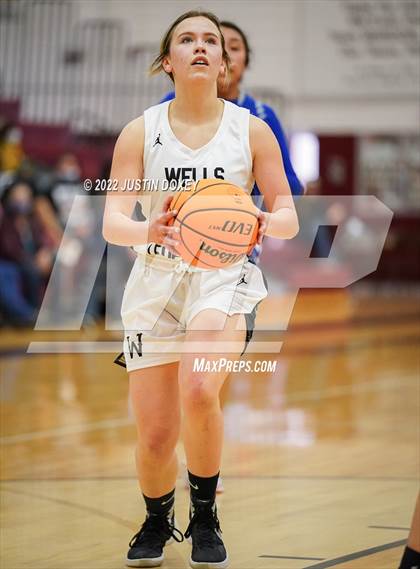 Thumbnail 2 in Wells vs. McDermitt (NIAA 1A East Girls Semifinals) photogallery.