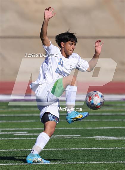 Thumbnail 1 in Brawley vs. Santana (45th Annual East County Holiday Classic) photogallery.