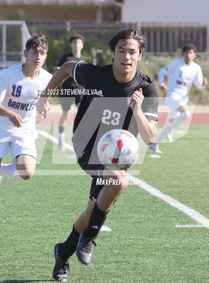Thumbnail 2 in Brawley vs. Santana (45th Annual East County Holiday Classic) photogallery.