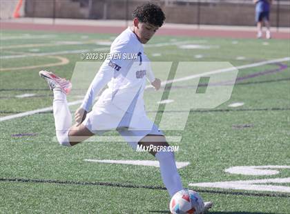 Thumbnail 2 in Brawley vs. Santana (45th Annual East County Holiday Classic) photogallery.