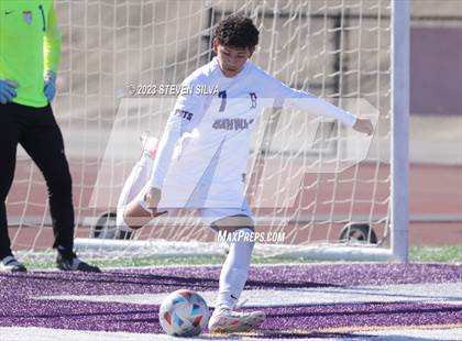 Thumbnail 3 in Brawley vs. Santana (45th Annual East County Holiday Classic) photogallery.