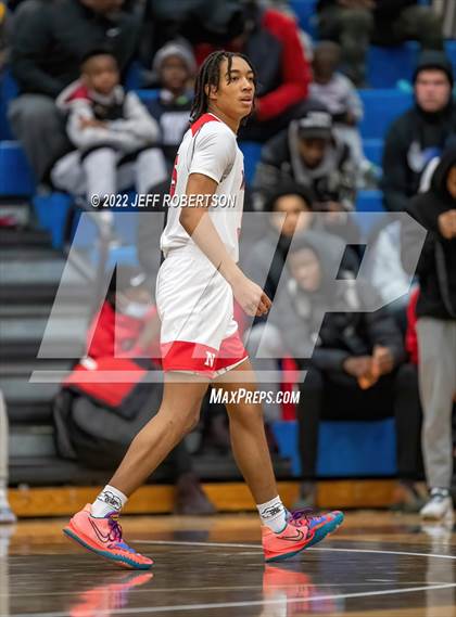 Thumbnail 3 in Brother Rice vs. Northview photogallery.