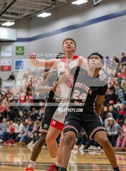 Thumbnail 2 in Brother Rice vs. Northview photogallery.