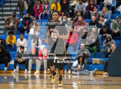 Thumbnail 2 in Brother Rice vs. Northview photogallery.