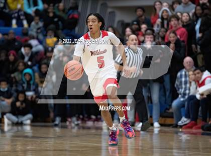 Thumbnail 1 in Brother Rice vs. Northview photogallery.