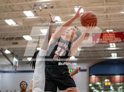 Thumbnail 2 in Brother Rice vs. Northview photogallery.