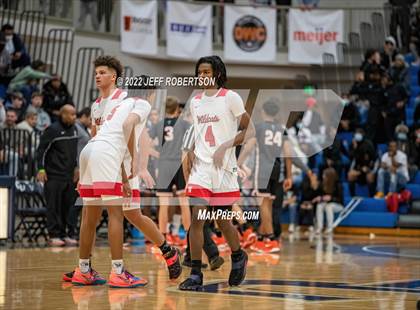 Thumbnail 2 in Brother Rice vs. Northview photogallery.