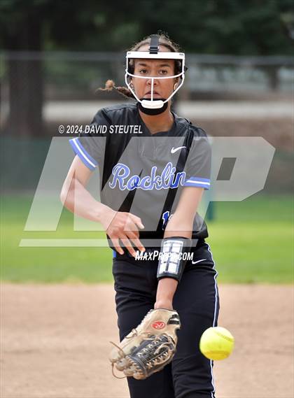 Thumbnail 1 in Rocklin vs. Roseville (Stephanie LeDoux Tournament) photogallery.