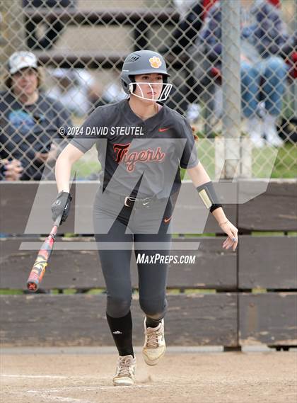 Thumbnail 1 in Rocklin vs. Roseville (Stephanie LeDoux Tournament) photogallery.