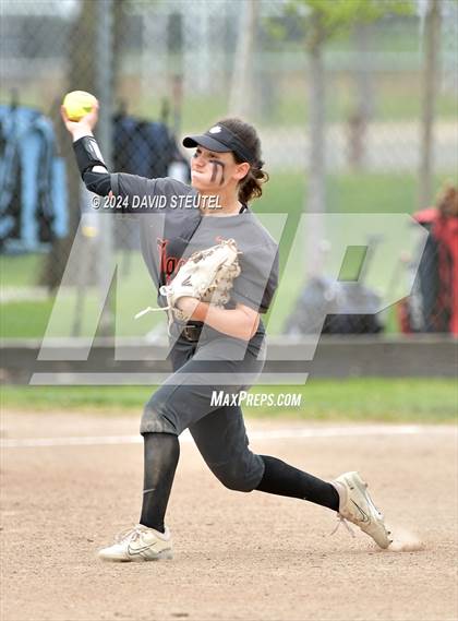 Thumbnail 2 in Rocklin vs. Roseville (Stephanie LeDoux Tournament) photogallery.
