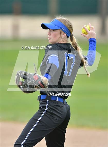 Thumbnail 3 in Rocklin vs. Roseville (Stephanie LeDoux Tournament) photogallery.