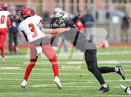 Thumbnail 2 in Kennedy Catholic vs. Emerald Ridge (WIAA 4A Semi Final) photogallery.