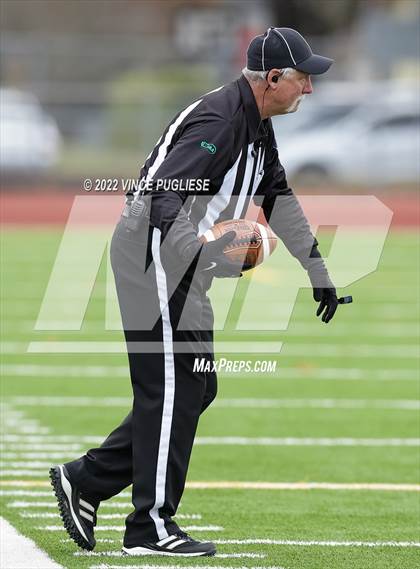 Thumbnail 1 in Kennedy Catholic vs. Emerald Ridge (WIAA 4A Semi Final) photogallery.
