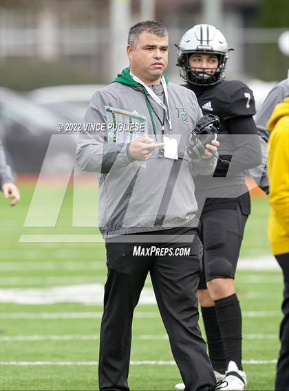Thumbnail 2 in Kennedy Catholic vs. Emerald Ridge (WIAA 4A Semi Final) photogallery.