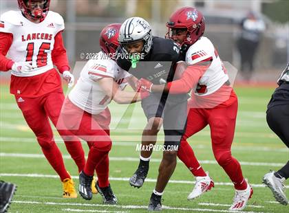 Thumbnail 3 in Kennedy Catholic vs. Emerald Ridge (WIAA 4A Semi Final) photogallery.