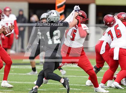 Thumbnail 3 in Kennedy Catholic vs. Emerald Ridge (WIAA 4A Semi Final) photogallery.
