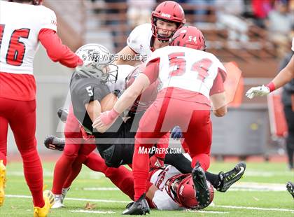 Thumbnail 3 in Kennedy Catholic vs. Emerald Ridge (WIAA 4A Semi Final) photogallery.