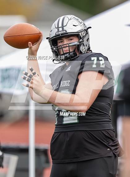 Thumbnail 3 in Kennedy Catholic vs. Emerald Ridge (WIAA 4A Semi Final) photogallery.