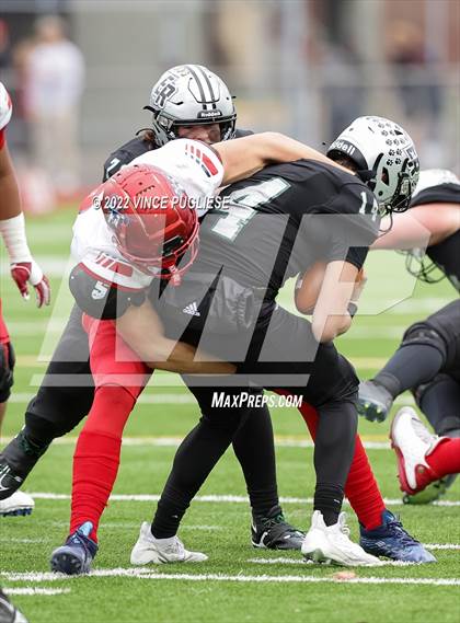 Thumbnail 1 in Kennedy Catholic vs. Emerald Ridge (WIAA 4A Semi Final) photogallery.