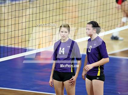 Thumbnail 1 in Fleming vs. Kit Carson (CHSAA 1A Championship) photogallery.