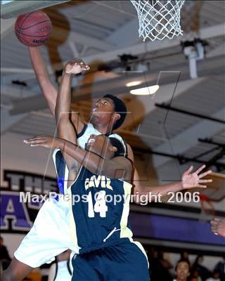 Thumbnail 3 in Chavez @ Franklin photogallery.