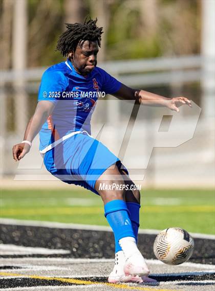 Thumbnail 2 in Spring Valley vs Richland Northeast (Capital City Cup) photogallery.