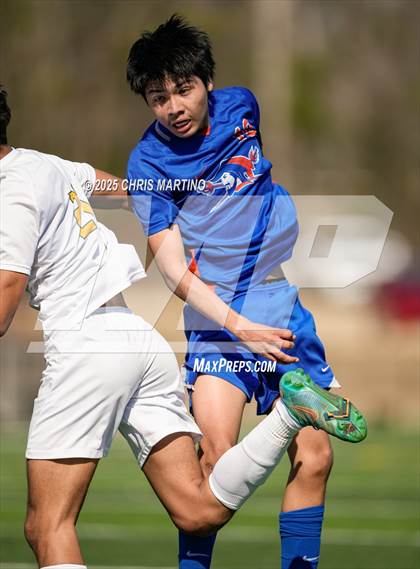 Thumbnail 2 in Spring Valley vs Richland Northeast (Capital City Cup) photogallery.