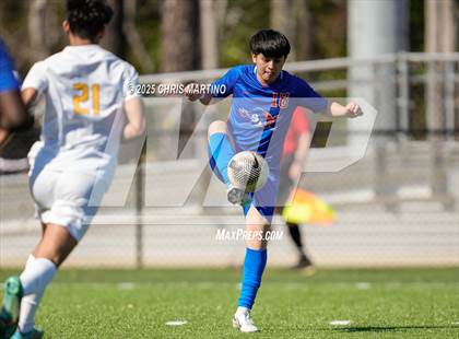 Thumbnail 2 in Spring Valley vs Richland Northeast (Capital City Cup) photogallery.